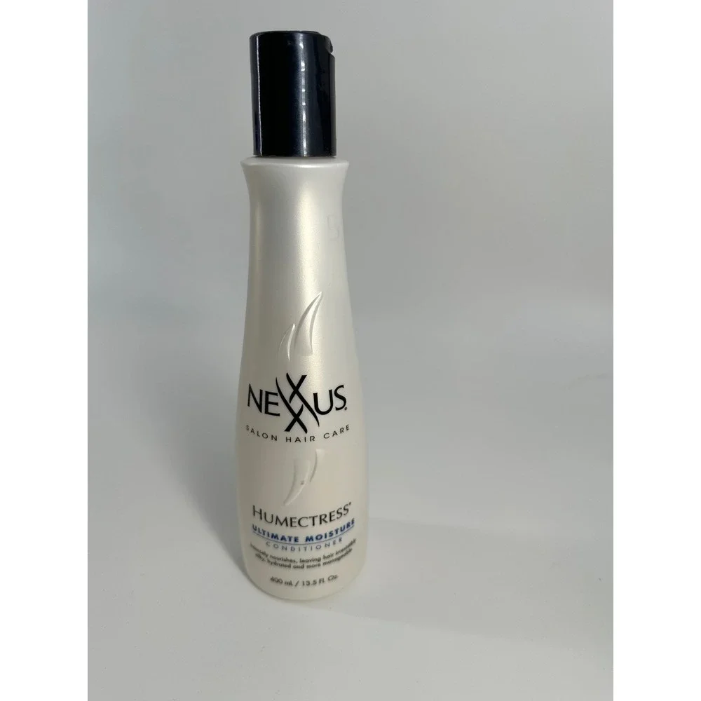 Nexxus Humectress Ultimate  moisture Conditioner 13.5 fl.oz original discontinue